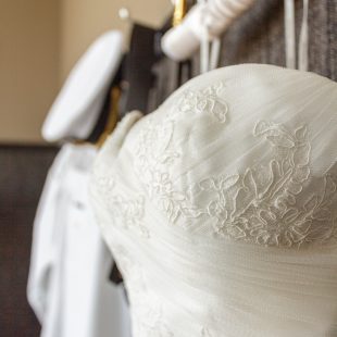 ashleyostudios-wedding-dress-detail